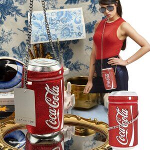 🆕 SKINNY DIP x COCA COLA 🧿 NWT Red Coca Cola Can Cross Body Bag